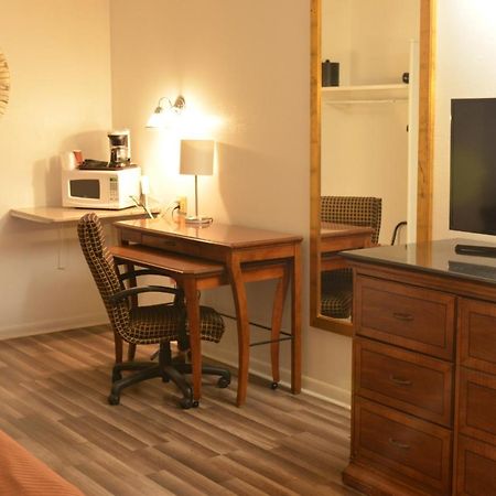 The Oak Motel ลากรอจ ภายนอก รูปภาพ