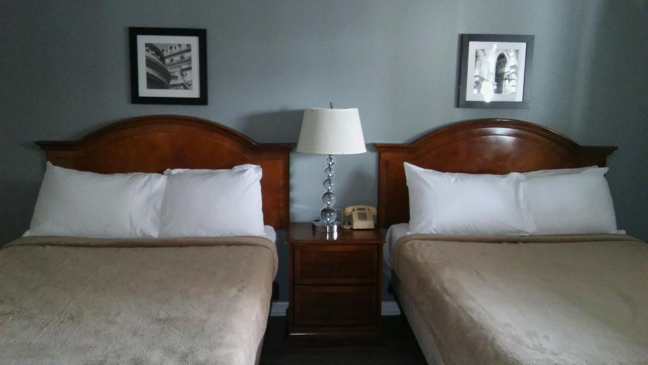 The Oak Motel ลากรอจ ภายนอก รูปภาพ