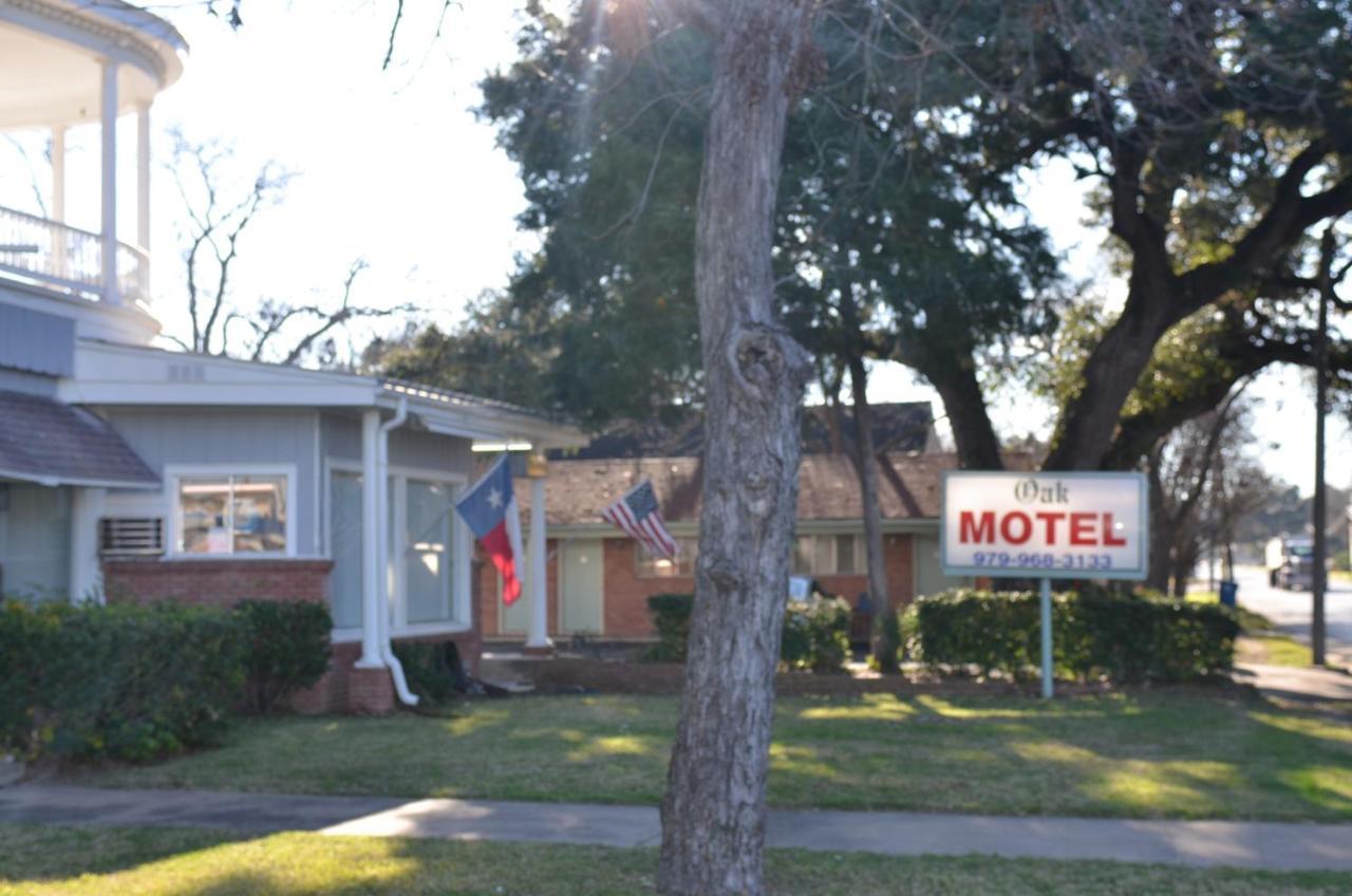 The Oak Motel ลากรอจ ภายนอก รูปภาพ